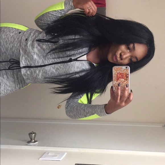 nicki minaj sweatsuit